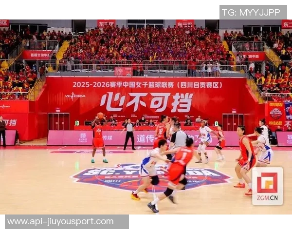 篮球DJ带你领略激情四溢的赛场音乐盛宴尽享篮球与音乐的完美结合 篮球DJ带你领略激情四溢的赛场音乐盛宴尽享篮球与音乐的完美结合